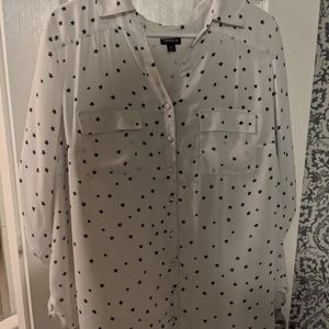 Flowy Torrid tunic with black stars